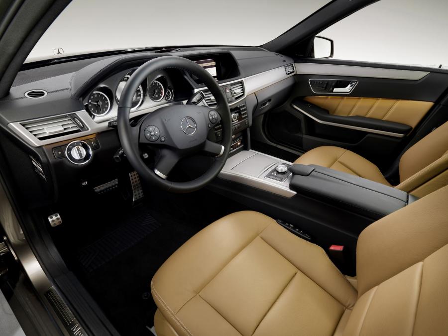  Mercedes-Benz E-Class Estate 2009 года  (фото 6 из 49)